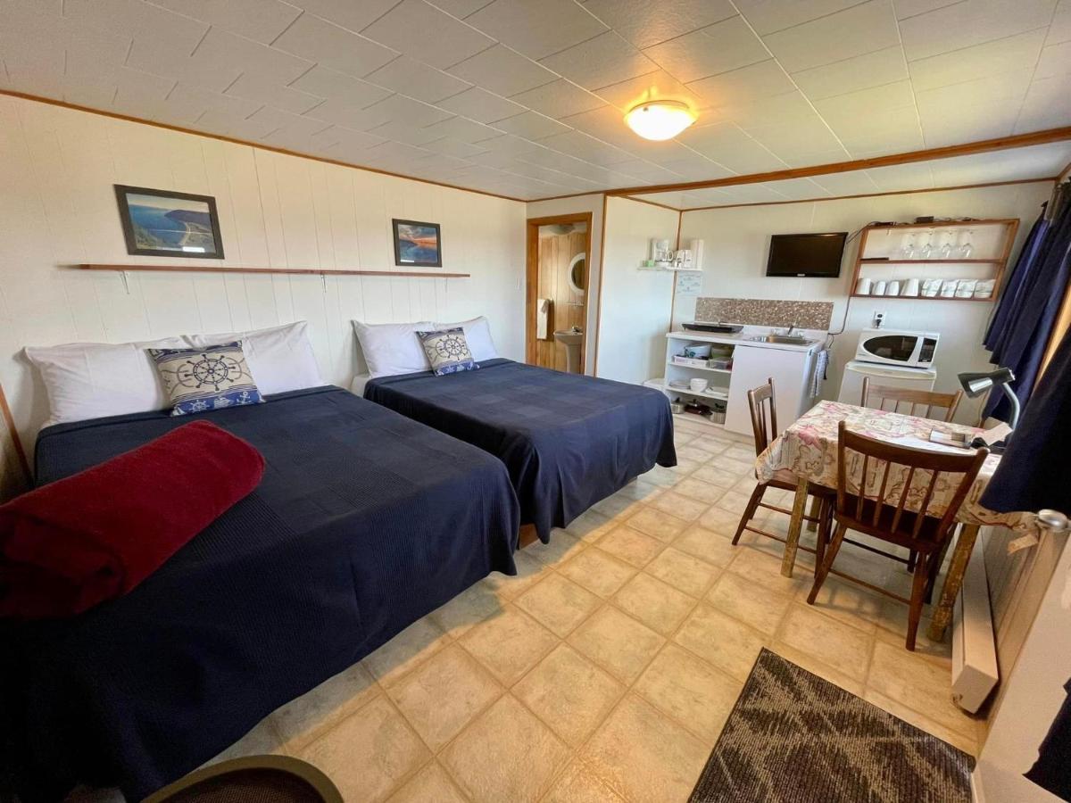Chalets Bernatchez Mont-Saint-Pierre Ngoại thất bức ảnh