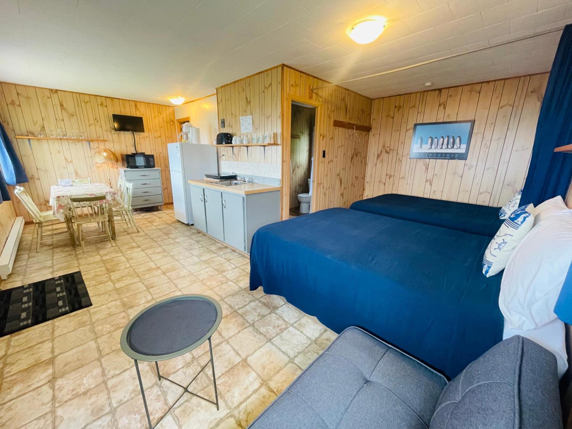 Chalets Bernatchez Mont-Saint-Pierre Ngoại thất bức ảnh