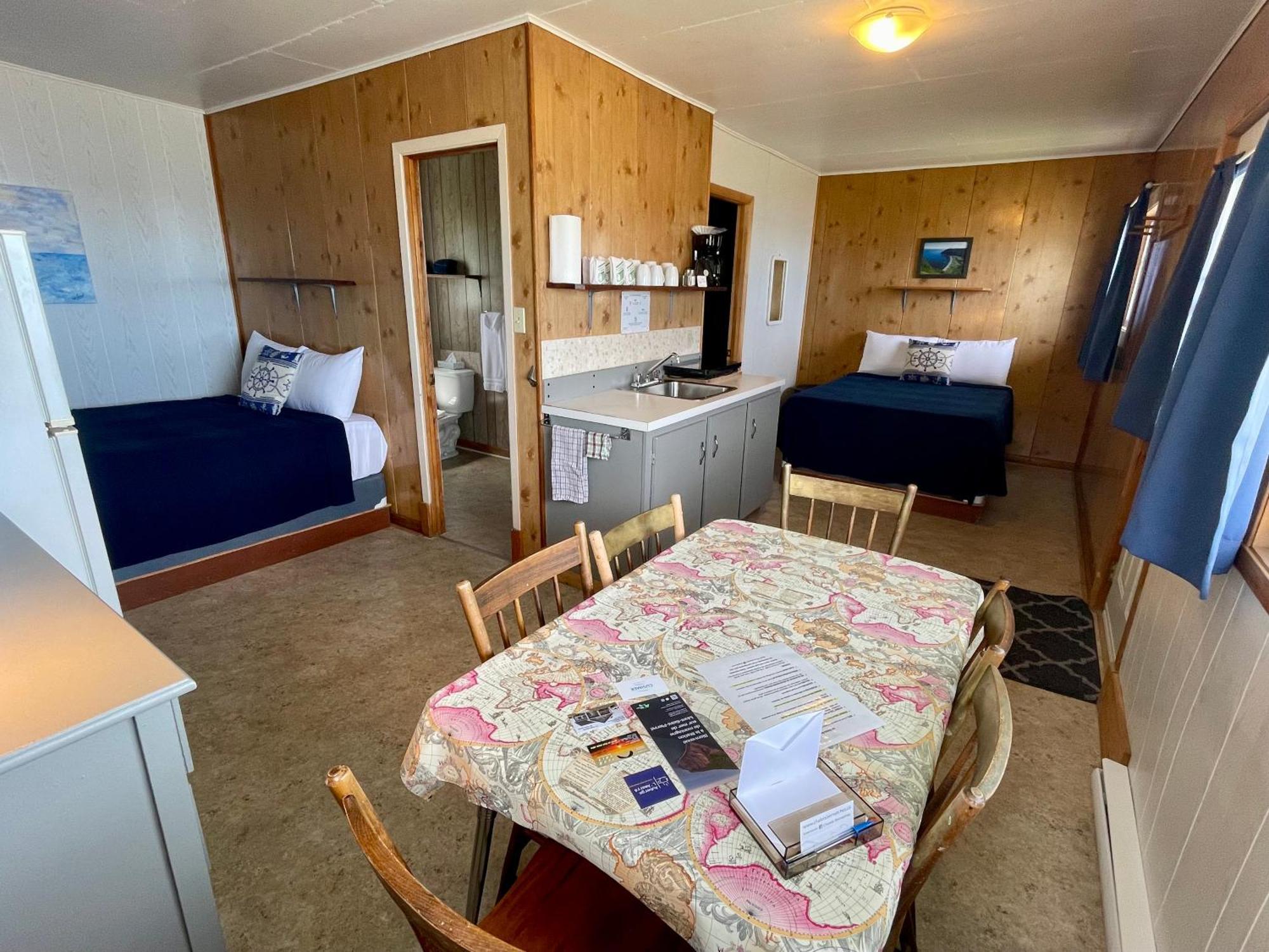 Chalets Bernatchez Mont-Saint-Pierre Ngoại thất bức ảnh